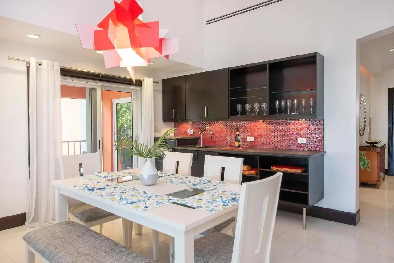 펜션 Britannia 7 Mile Beach Condo West Bay
