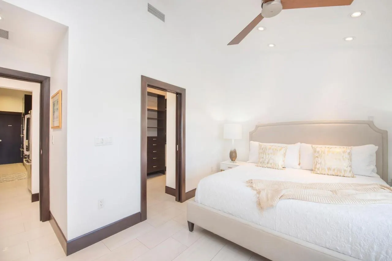 Britannia 7 Mile Beach Condo West Bay